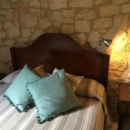 3 Sorelle Private Stone Villa