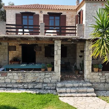 3 Sorelle Private Stone Villa